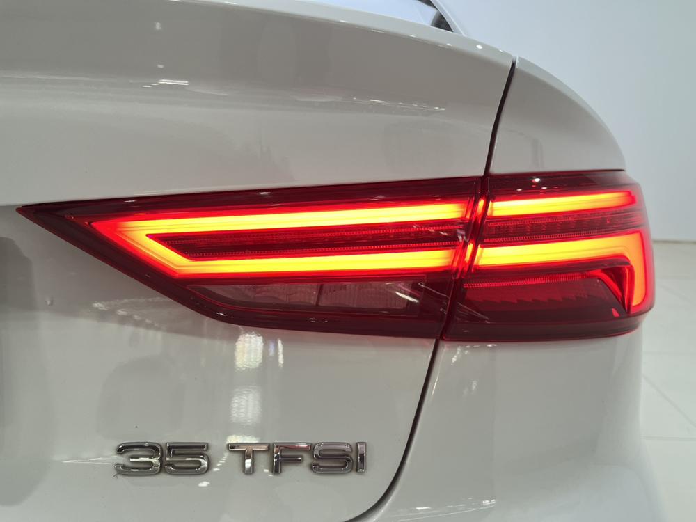 Audi A3 2018 car image #7