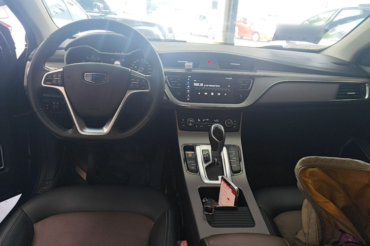 GEELY Emgrand GL 2018 car image #11