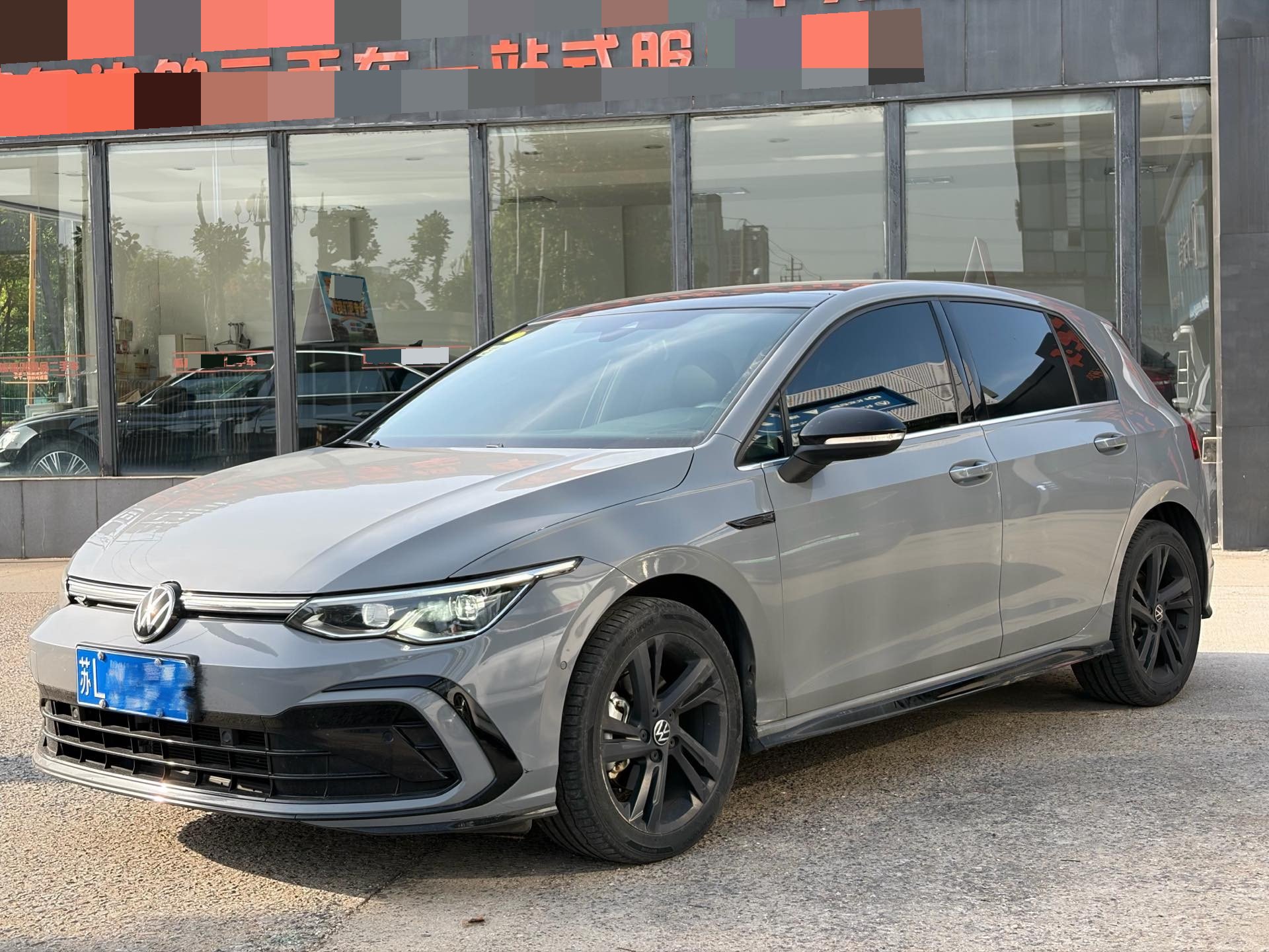 Volkswagen Golf 2021 car image 