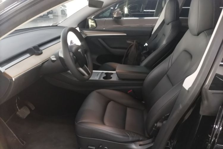 Tesla Model Y 2021 #15 Tesla Model Y 2021 car image #15
