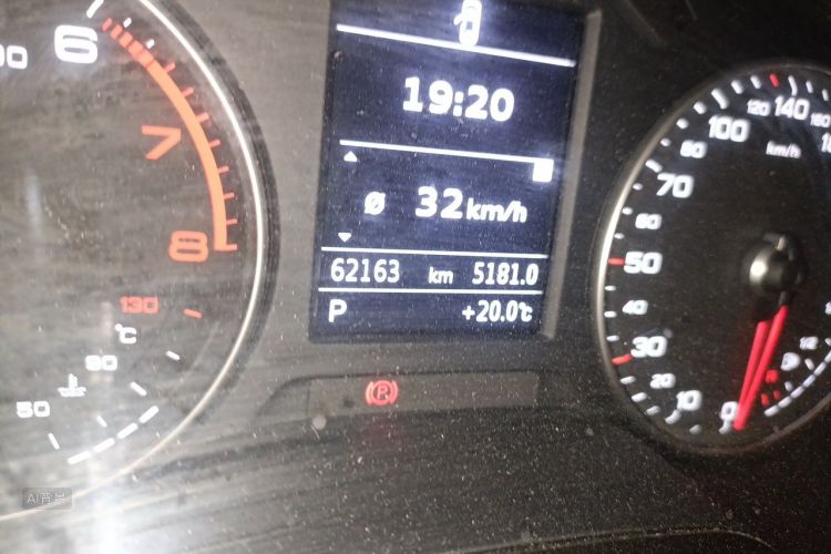 Audi A3 2019 car image #14