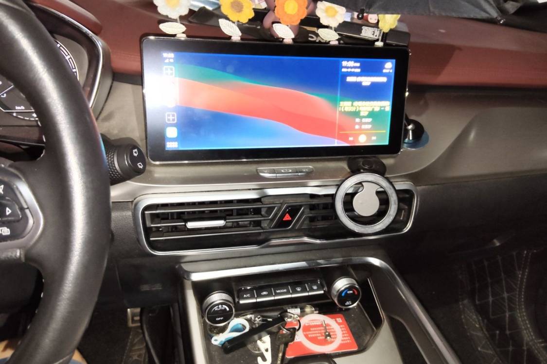 GEELY Coolray 2020 #26 GEELY Coolray 2020 car image #26