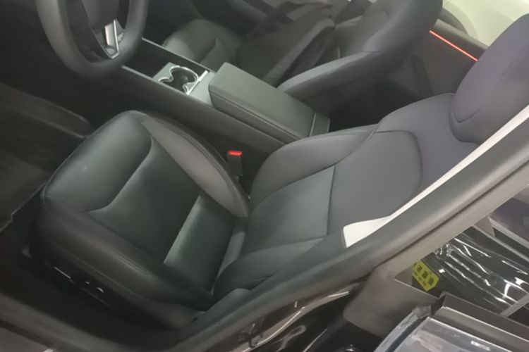 Tesla Model 3 2024 #15 Tesla Model 3 2024 car image #15