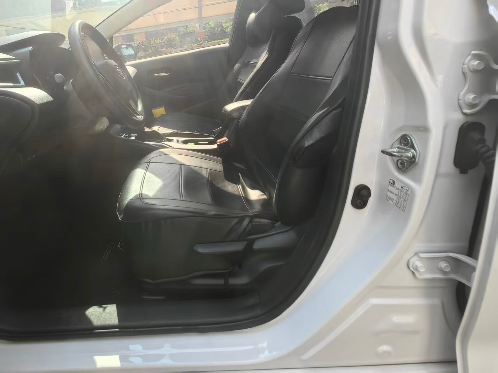 Toyota Corolla 2022 immagine di auto #4