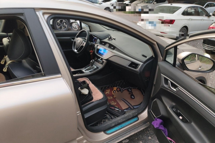 GEELY Emgrand GS 2019 car image #26