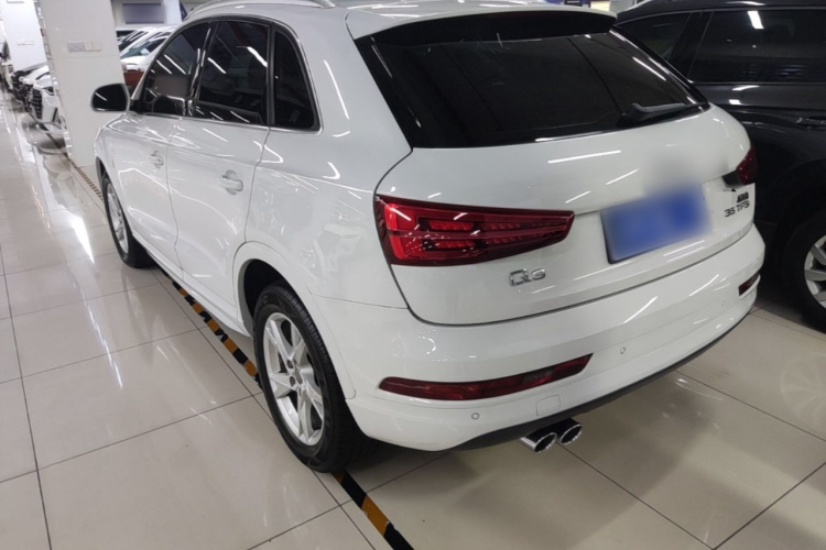 Audi Q3 2019 #5 Audi Q3 2019 car image #5