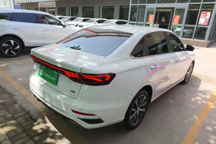 GEELY Emgrand 2023 #7 GEELY Emgrand 2023 car image #7