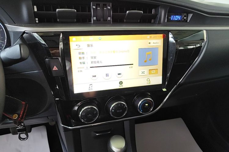Toyota Corolla 2016 car image #13