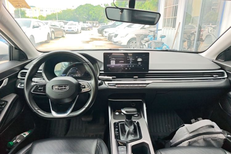 GEELY Emgrand 2022 #10 GEELY Emgrand 2022 car image #10