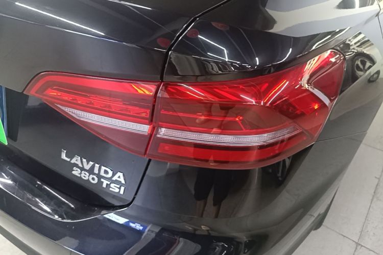 Volkswagen Lavida 2020 car image #8