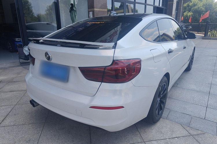 BMW 3 Series GT 2017 car image #5