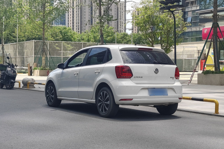Volkswagen Polo 2017 #5 Volkswagen Polo 2017 car image #5