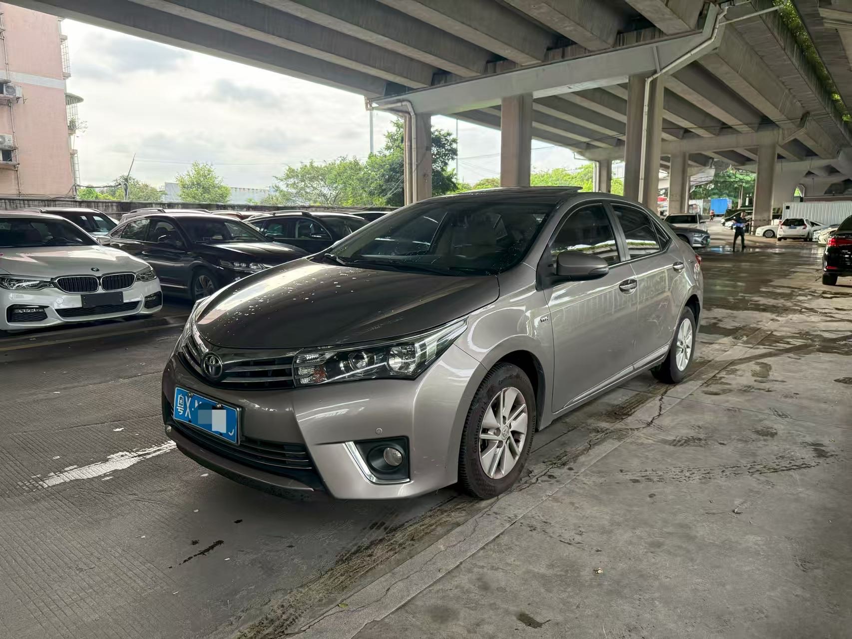 Toyota Corolla 2015 Toyota Corolla 2015 car image