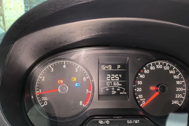 Volkswagen Polo 2017 #16 Volkswagen Polo 2017 car image #16