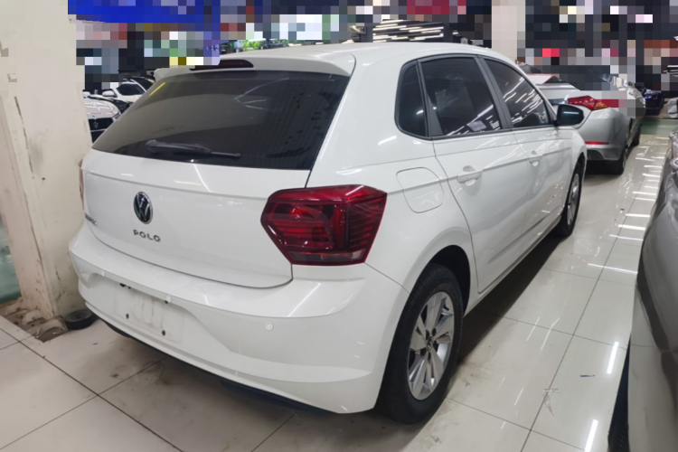 Volkswagen Polo 2021 car image #5