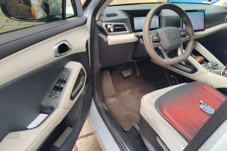 BYD YuanUP 2024 #18 BYD YuanUP 2024 car image #18