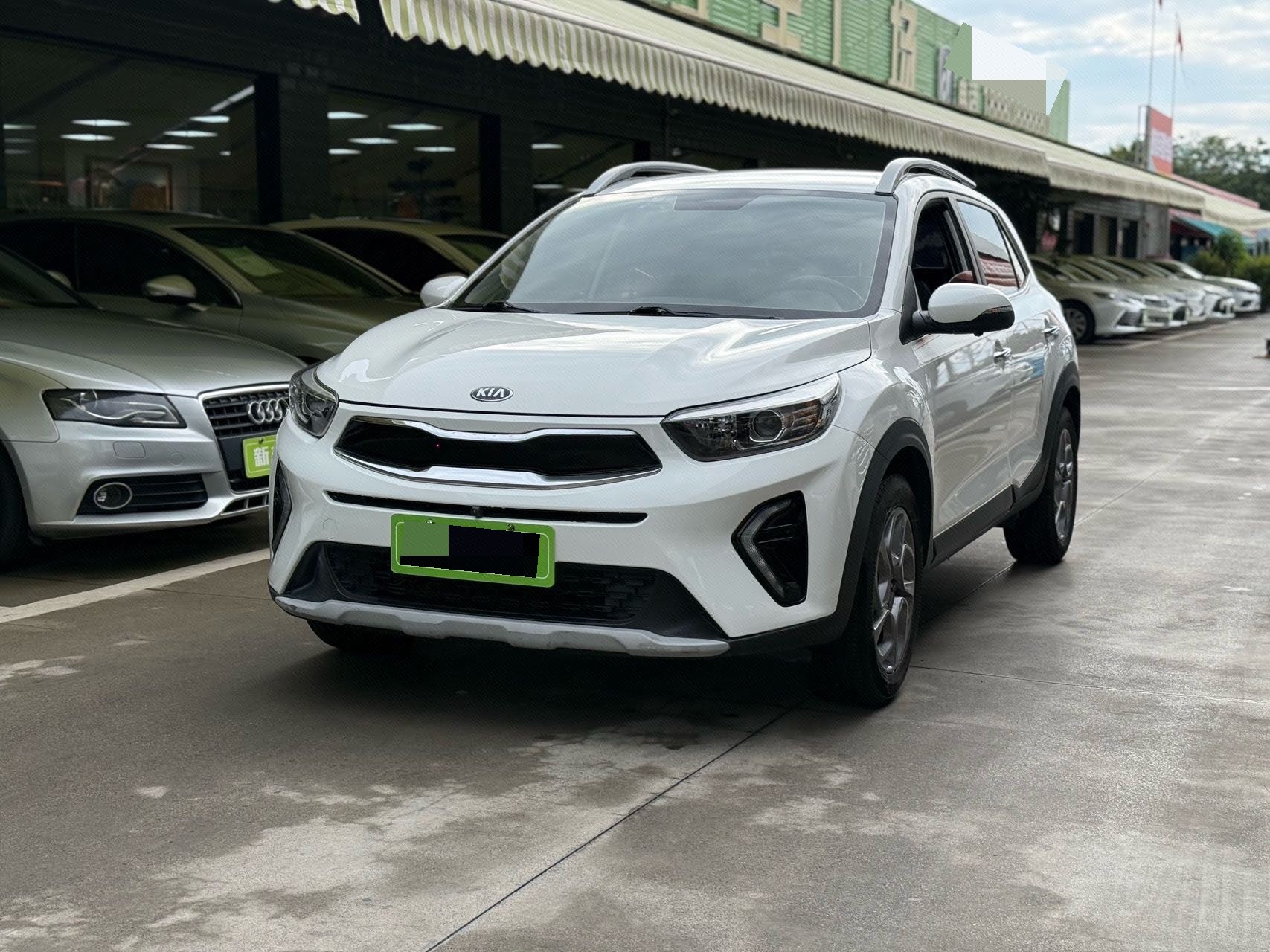 Kia KX1 2019 car image 
