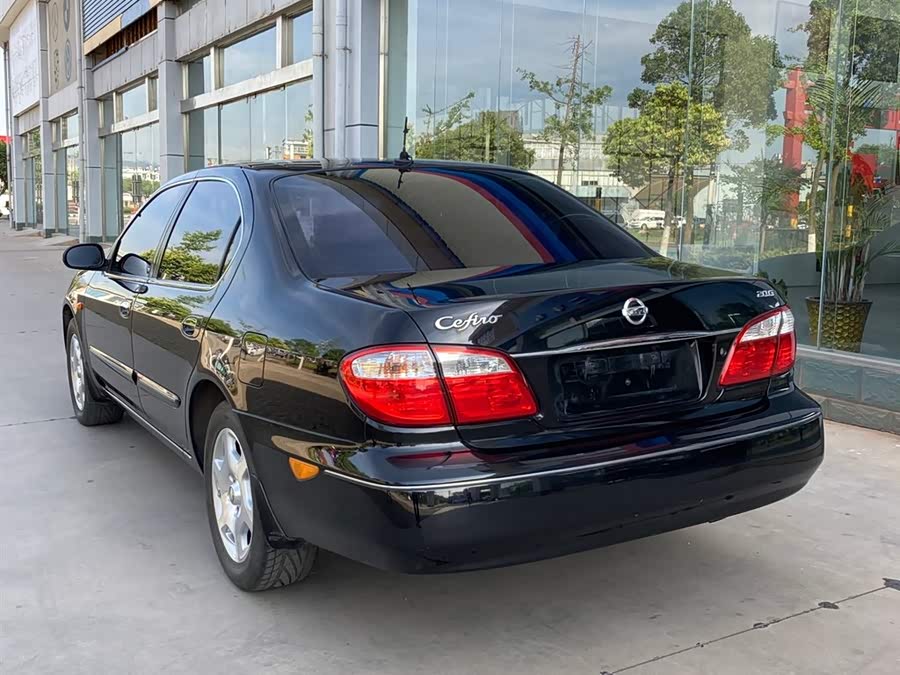 Nissan Cefiro 2002 immagine di auto #5