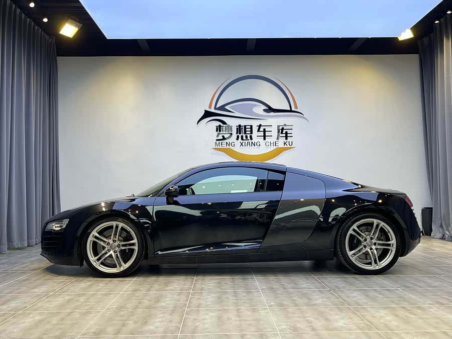 Audi R8 2009 car image #5