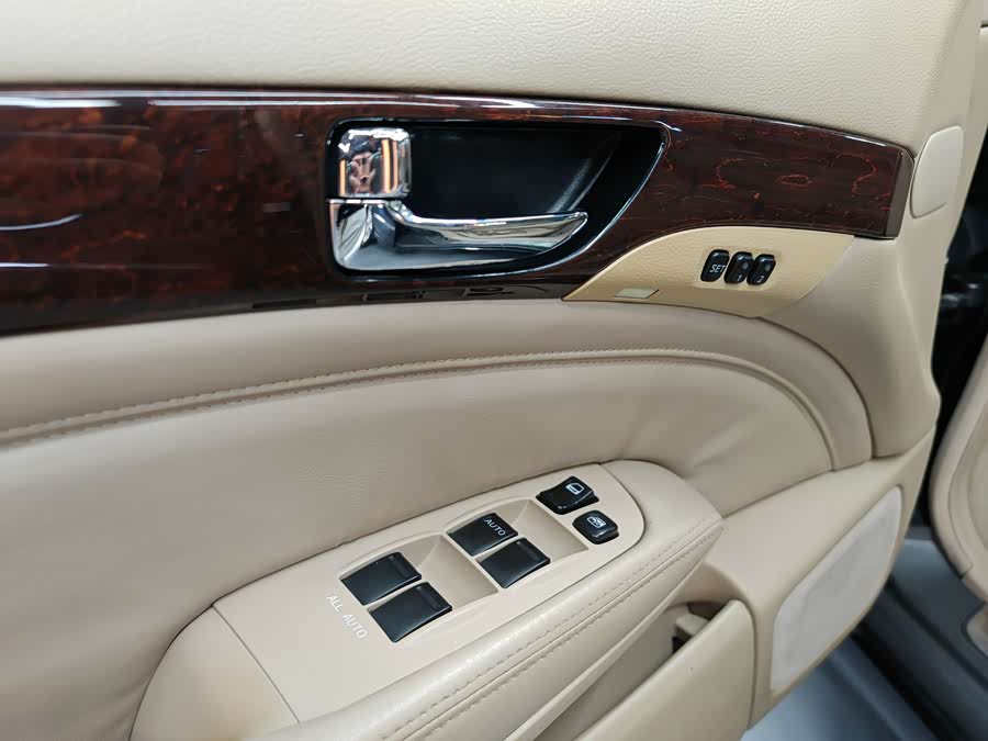 日产 CIMA 2004 汽车图片 #5