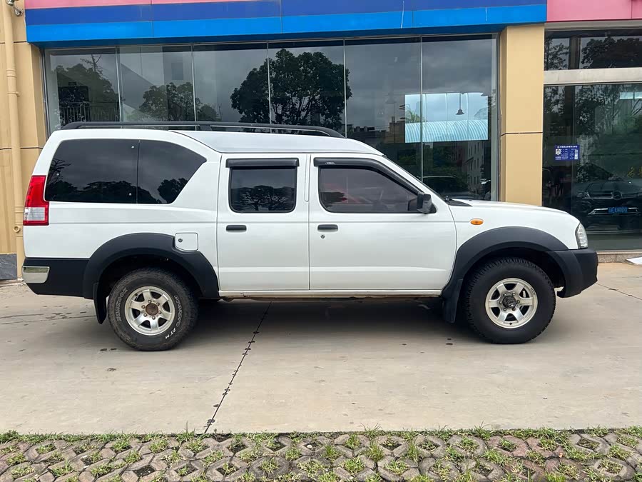 日产 日产ZN厢式车 2011 汽车图片 #5