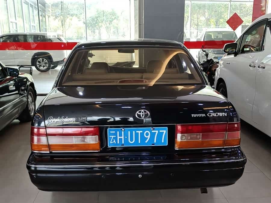 Toyota Crown 1998 immagine di auto #5