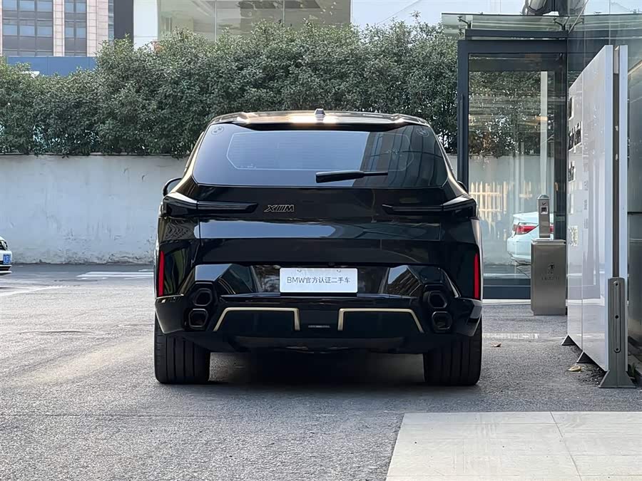 BMW XM 2023 car image #5