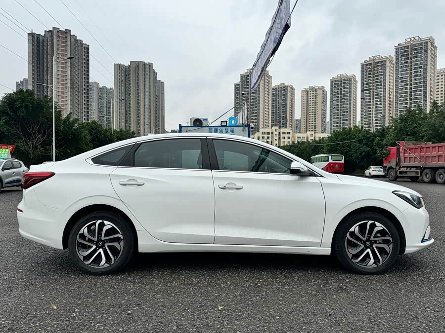 Changan Eado EV 2019 #5 Changan Eado EV 2019 car image #5