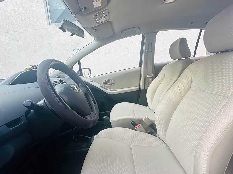 丰田 雅力士 2013 汽车图片 #5