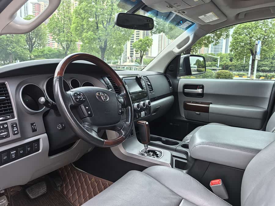 Toyota Sequoia 2013 #5 Toyota Sequoia 2013 immagine di auto #5