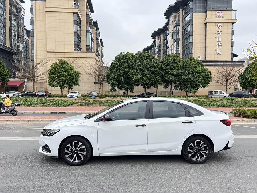 Chevrolet Monza 2021 #5 Chevrolet Monza 2021 car image #5