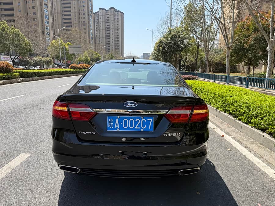 Ford Taurus 2018 car image #5