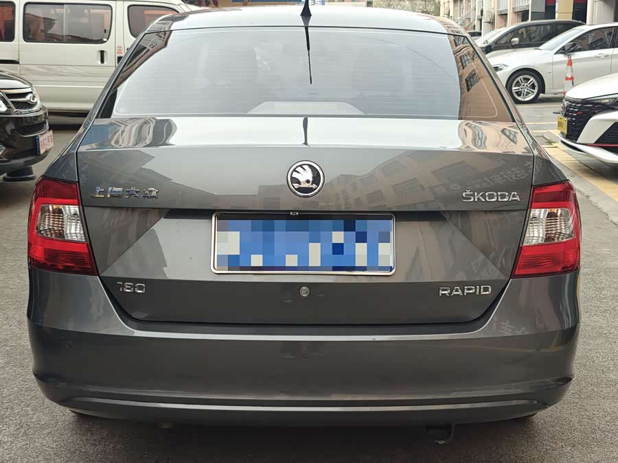 Skoda Rapid 2016 #5 Skoda Rapid 2016 car image #5