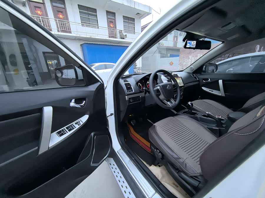 GEELY GX7 2015 #5 GEELY GX7 2015 car image #5