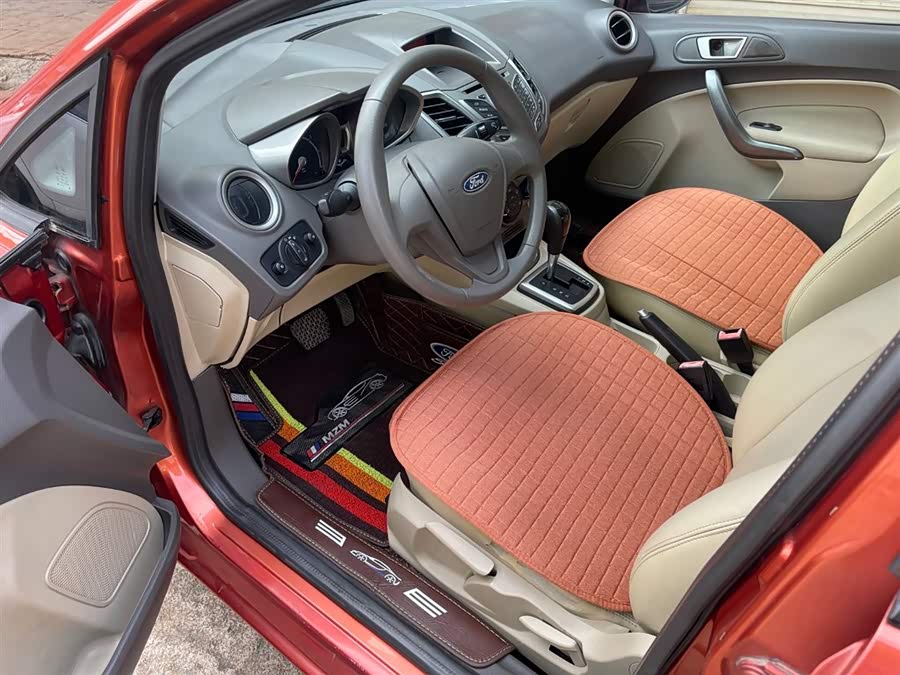 Ford Fiesta 2011 car image #5