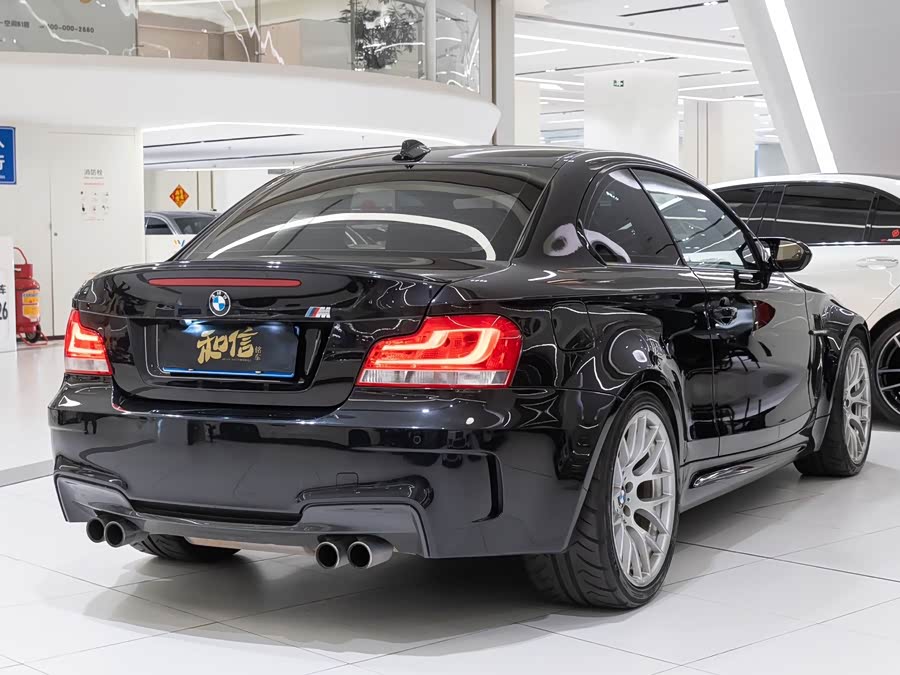 BMW 1 Series M 2012 car image #5