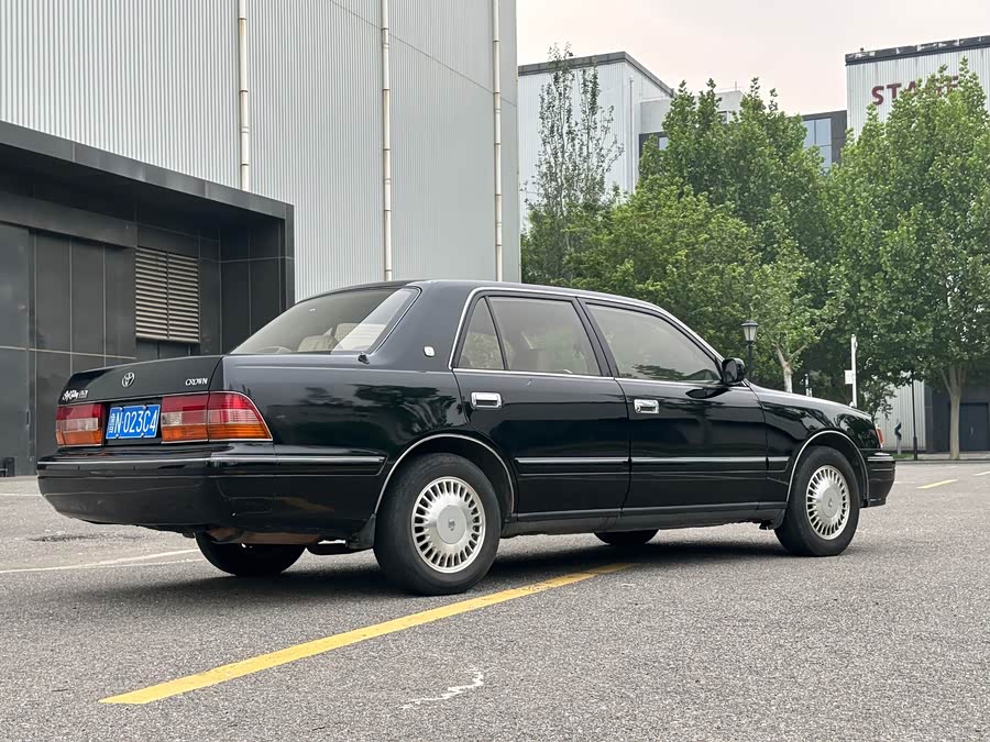 Toyota Crown 1998 #5 Toyota Crown 1998 immagine di auto #5