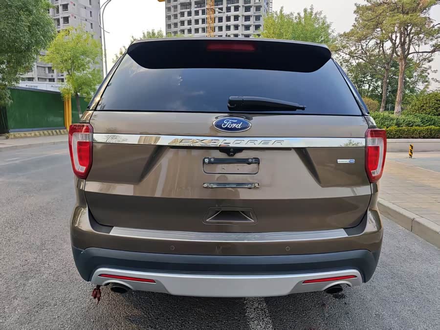 Ford Explorer (Imported) 2015 car image #5