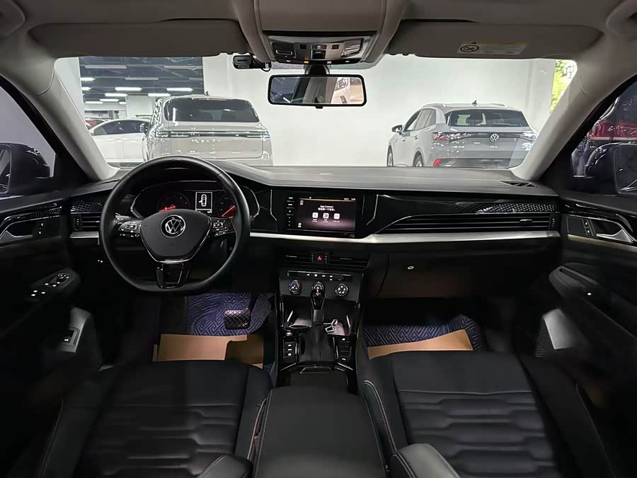 Volkswagen Passat 2021 صورة سيارة #5