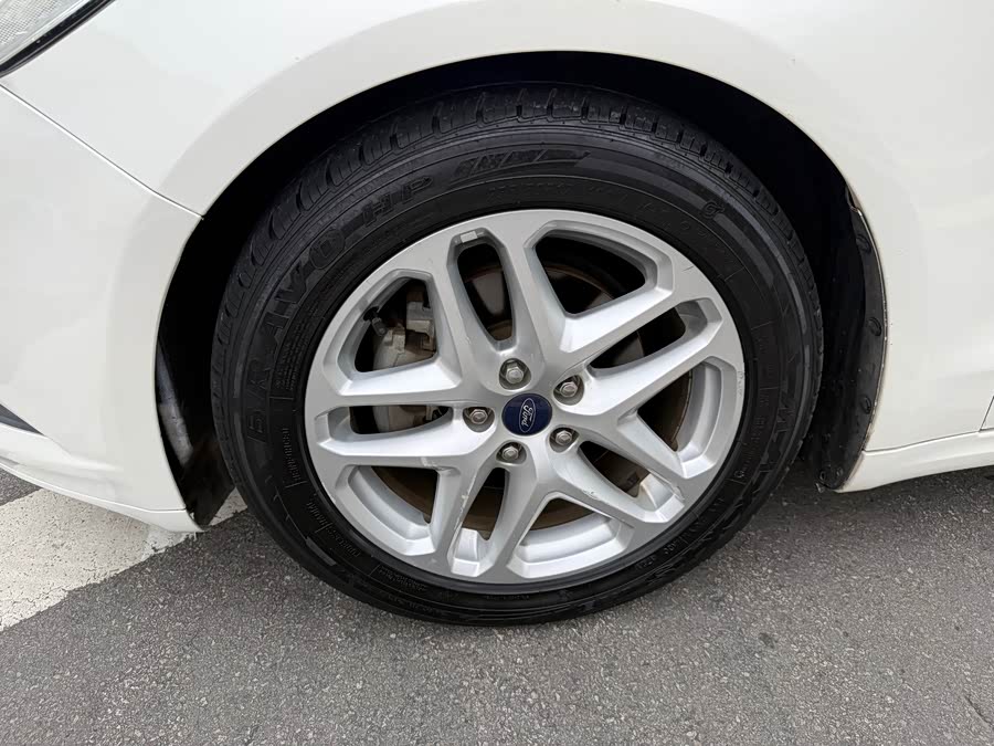 Ford Mondeo 2014 #5 Ford Mondeo 2014 car image #5