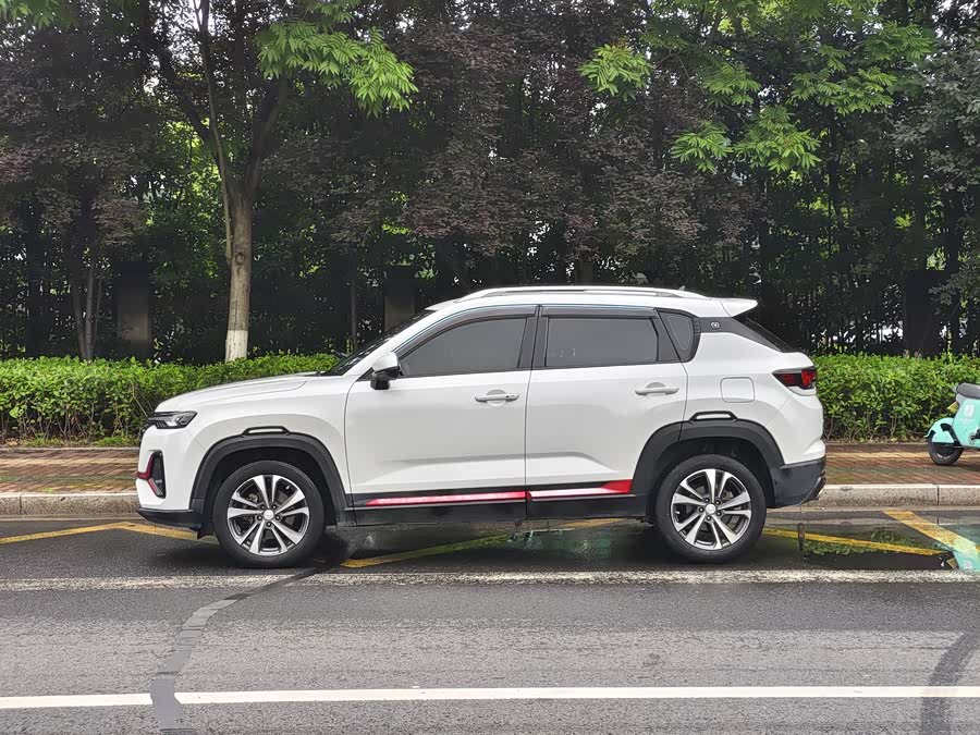 Changan CS35 Plus 2021 #5 Changan CS35 Plus 2021 image de voiture #5