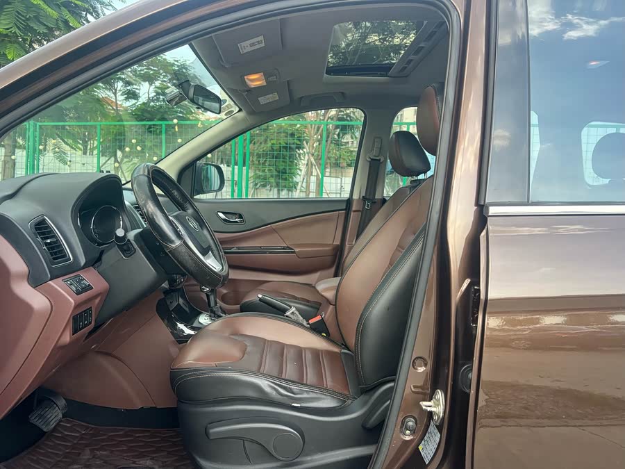 Forthing SX6 2016 immagine di auto #5