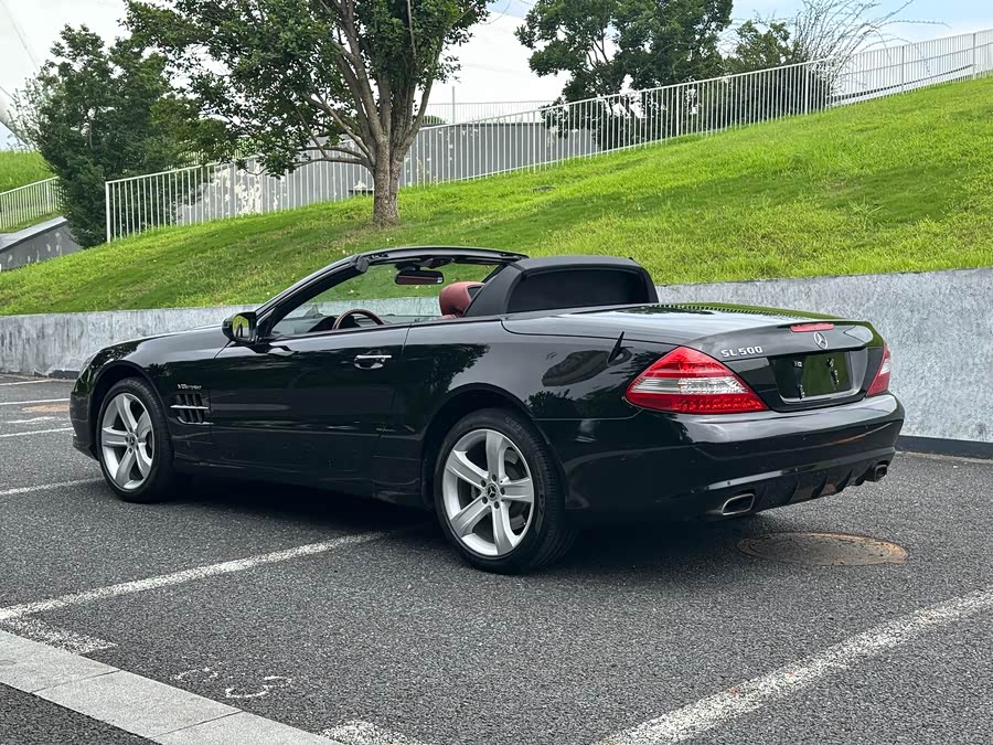 Mercedes-Benz SL Class 2009 car image #5