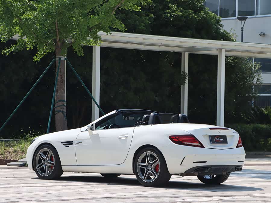 Mercedes-Benz SLC Class 2017 car image #5