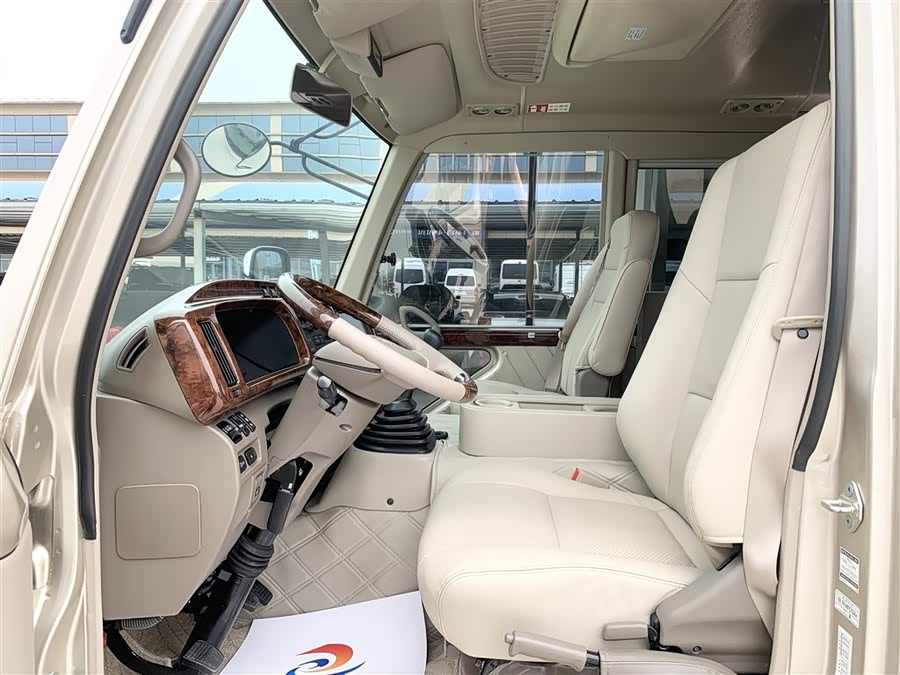 Toyota Coaster 2019 #5 Toyota Coaster 2019 imagen de coche #5