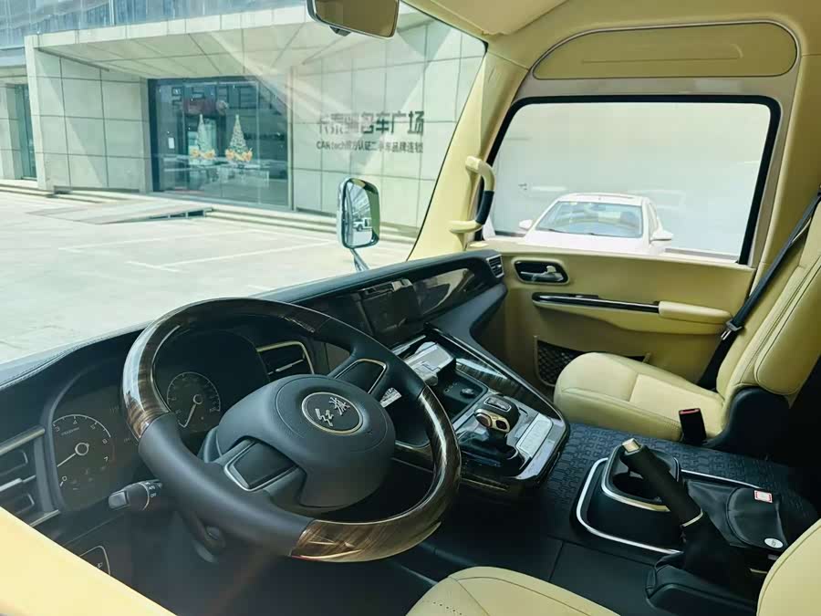 HongQi GuoYue изображение автомобиля #5