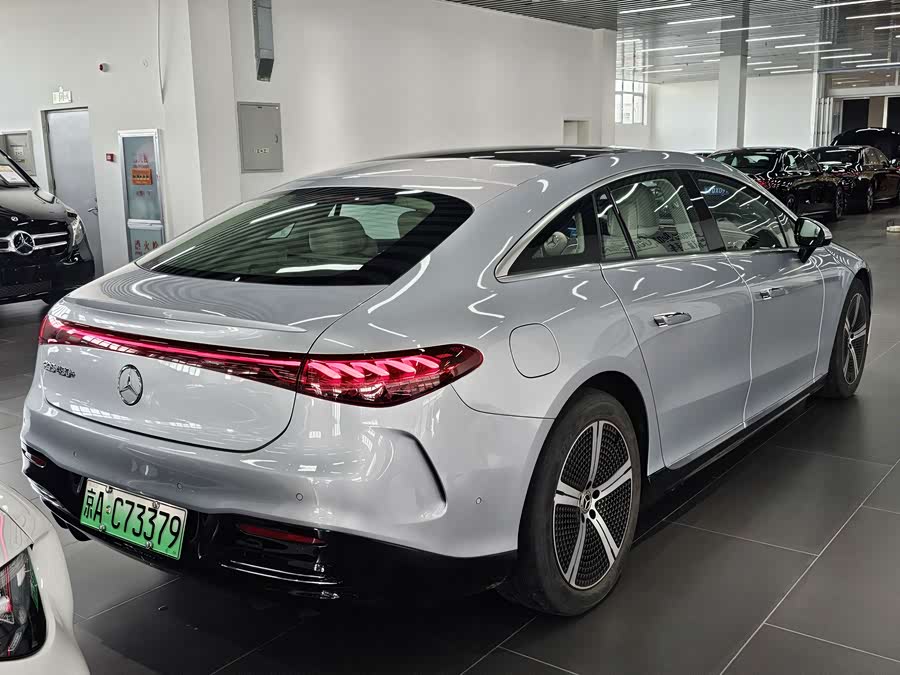 Mercedes-Benz EQS Class 2023 car image #5