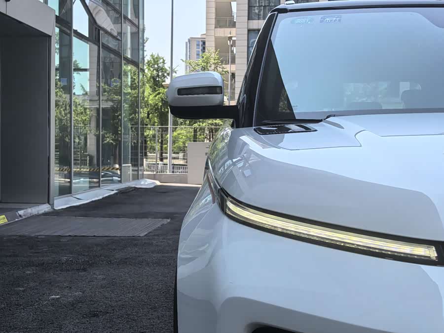 GEELY Monjaro MHEV 2020 car image #5