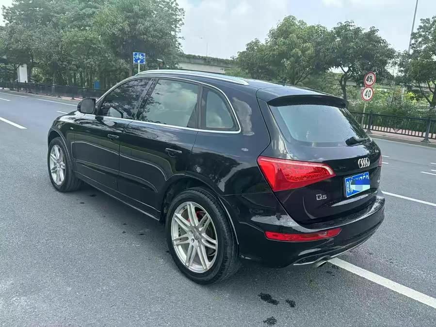 Audi Q5 (Imported) 2010 car image #5