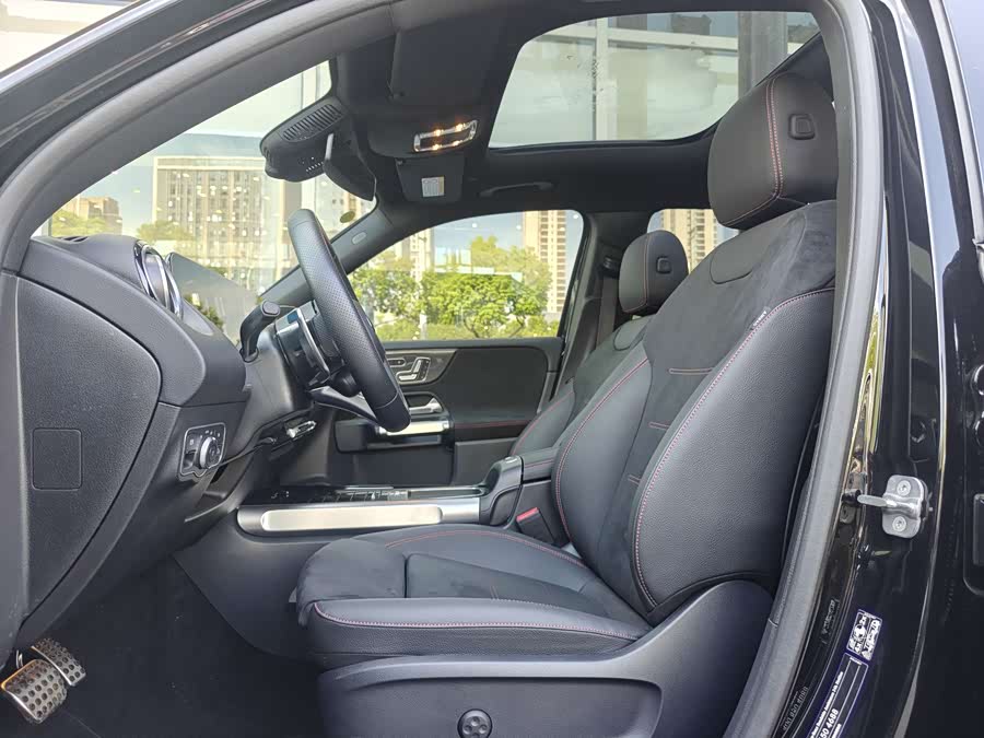 Mercedes-Benz GLB AMG 2024 #5 Mercedes-Benz GLB AMG 2024 car image #5